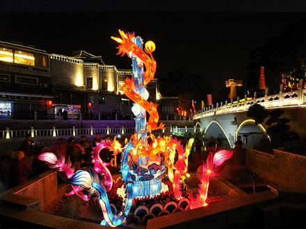 Large-scale themed lantern exhibitions in the three northeastern provinces were held in Kazakhstan
