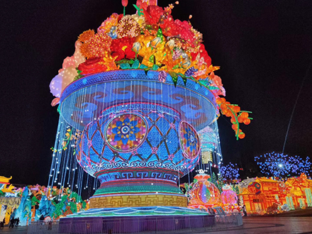 盛世花篮瓷器灯