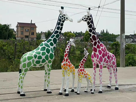 玻璃钢长颈鹿